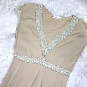 Rebecca Beeson Nude Cream Lace Trimmed V Neck Top